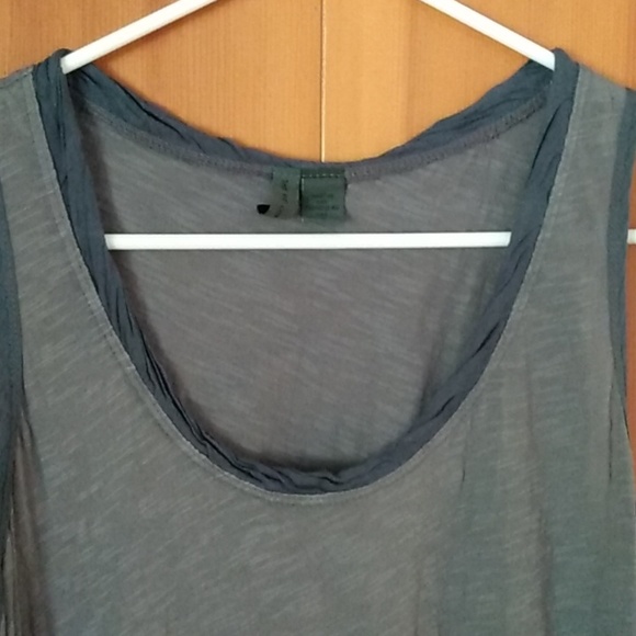 Left of Center Tunic - Picture 3 of 4